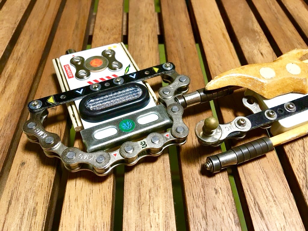 70BCCF30-B44F-4C1A-8ACA-443828F4D672