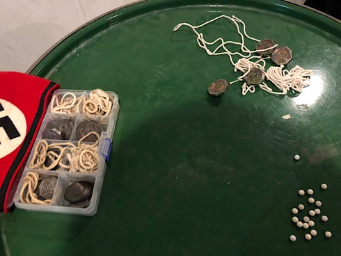 D70C445D-0EF5-4025-8D3D-E54B82EF014D