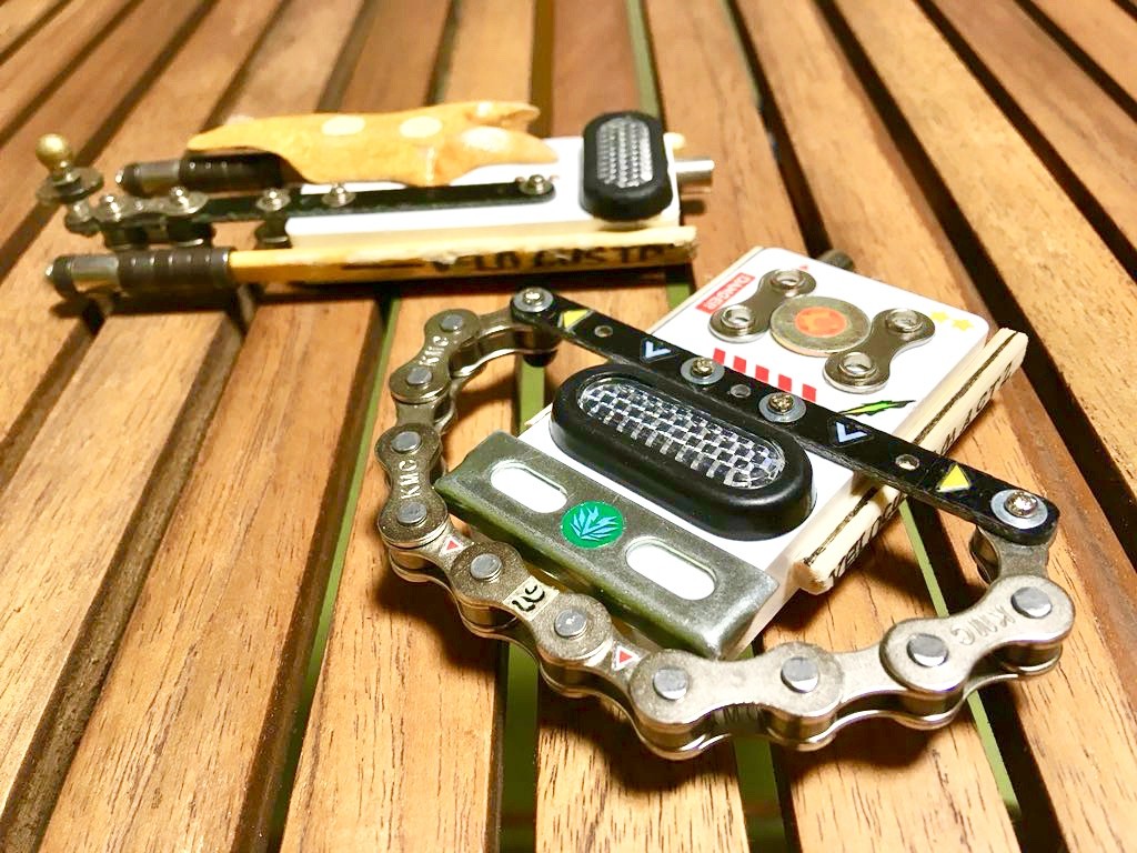 E4CF5C49-239E-4DD8-B7D6-BF9DBF8B6307