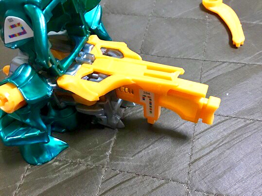 F899C7A2-F880-4C61-9E29-B3F0F73DE48D